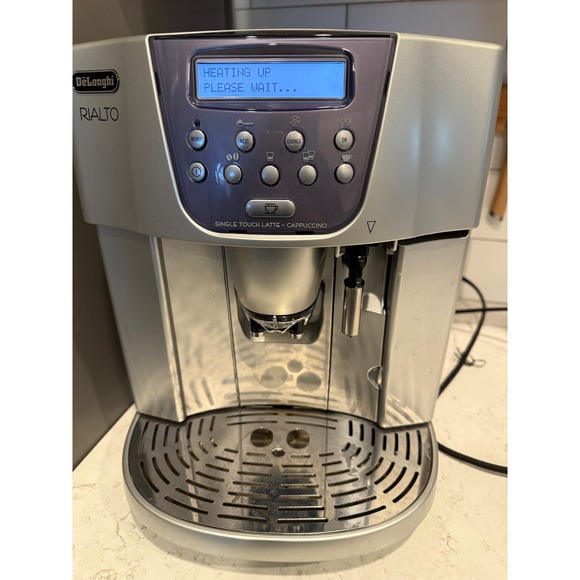 DeLonghi Rialto Super Automatic Espresso Coffee Machine EAM4500.‎ - Picture 1 of 8